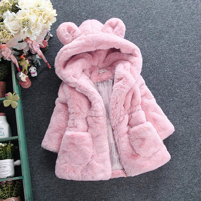 Baby-Kunstpelzjacke mit Kapuze